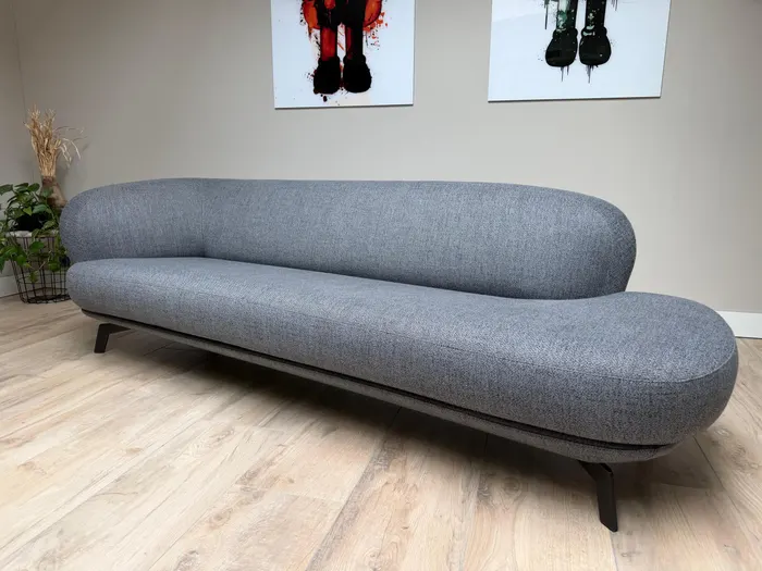Leolux Flint XL Divan — Bank (foto 1)