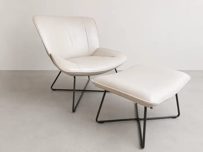 Rolf Benz 383 designfauteuil met hocker